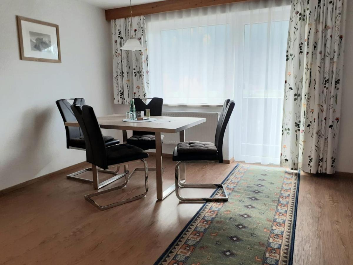 אוץ Apart Landhaus Gstrein מראה חיצוני תמונה